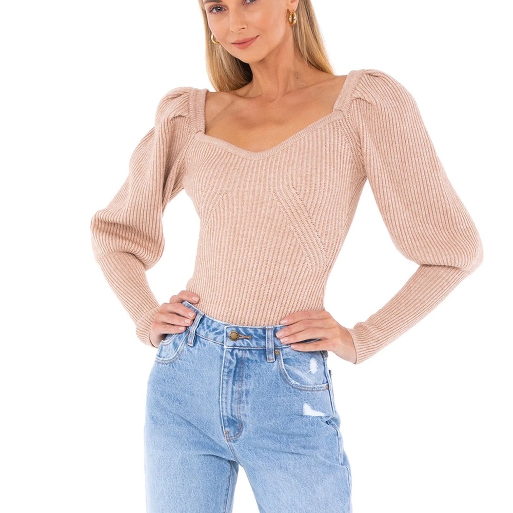 ASTR PUFF SLEEVE KNIT TOP